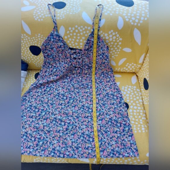 Women Floral Strap Dress - Picture 10 of 11